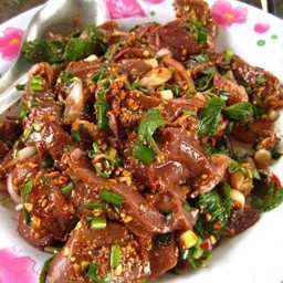 ก้อยตับหมูดิบ(ตับล้วน)