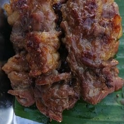 บิ้กเข่งเนื้อย่างโคขุน