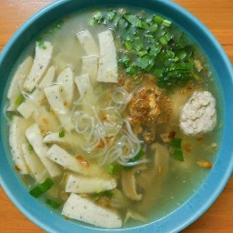 ก๋วยจั๊บญวน&ยำรสเด็ด