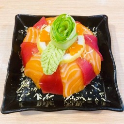 แซลมอนทูน่าด้ง