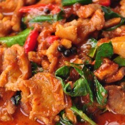 ผัดพริกแกงหมู(กับข้าว)