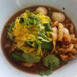 บะหมี่น้ำตกหมู