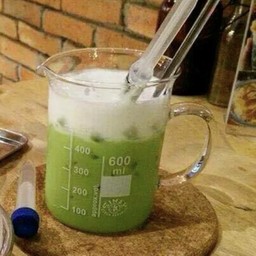 ชาเขียวกรีนที เย็น