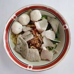 น้อยก๋วยเตี๋ยวเรือ