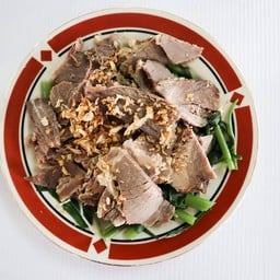 น้อยก๋วยเตี๋ยวเรือ