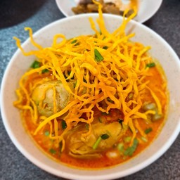 รสชาดกลางๆต้องปรุงเองเยอะ