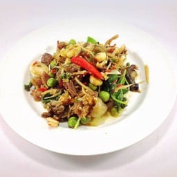 ปลาเห็ดโคนผัดฉ่า