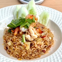 ข้าวผัดต้มยำรสแซบ