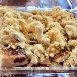 ปังปิ้ง พริกเผา - หมูหยอง