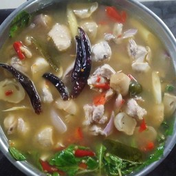 I25-ต้มยำไก่บ้าน (ถ้วย)