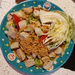 ร้านยำแซ๊บแซ่บซอยสามัคคี29หน้าตึกม่วง by คุณนาย