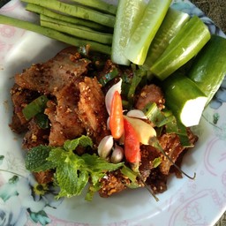 น้ำตกเนื้อ