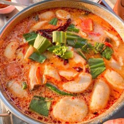 ต้มยำรวมมิตรน้ำข้น