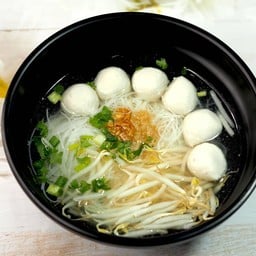 ก๋วยเตี๋ยวหมูทรงพลัง PTT วัดพันท้าย