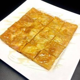 กรอบ น้ำผึ้ง (Roti with Honey)