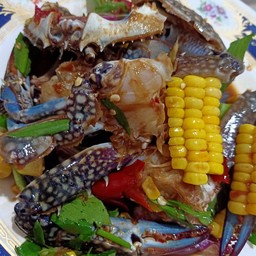 ยำปูม้าสด