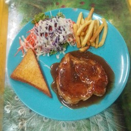 สเต็กไก่ ซอสจิ้มแจ่ว