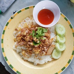 หมูทอดกระเทียมราดข้าว