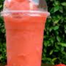 สตอเบอรี่โยเกิร์ตปั่น