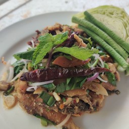 น้ำตกไก่ย่าง