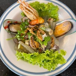 ยำก๋วยเตี๋ยวเซี่ยงไฮ้ทะเล