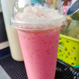 สตอเบอรี่นมสดเย็น