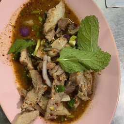 น้ำตกหมู
