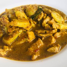 แกงพริกหมูชิ้น