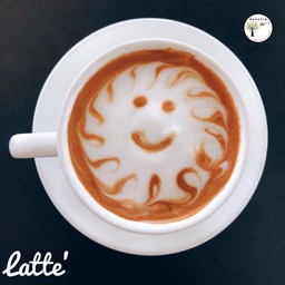 ลาเต้ร้อน