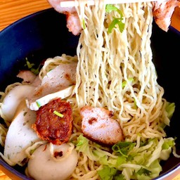 บะหมี่จัมโบ้ (พิเศษเส้น)