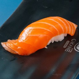 A21.ซูชิแซลมอน