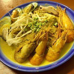 ร้านขนมจีนทะเลเดือด พัทยา