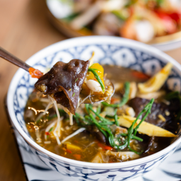 ต้มเปรอะเห็ด