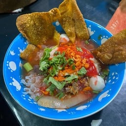 ร้านบะหมี่เกี๊ยวศรีอุบล