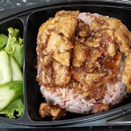 ข้าวหน้าพริกเผาไก่ เจ
