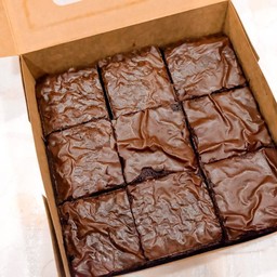 Miz Brownies บางกระบือ