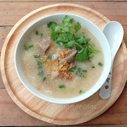 ข้าวต้มหมูสับ