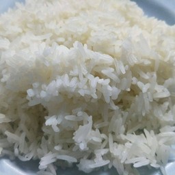 ข้าวสวยหอมมะลิ