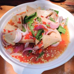 ยำหมูยอ