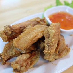 ปีกไก่ทอด