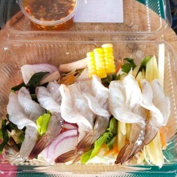 ยำกุ้งสด