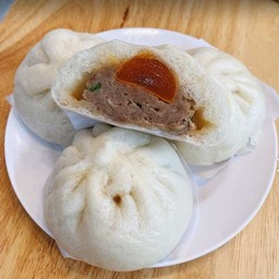 ซาลาเปาหมูสับไข่เค็ม