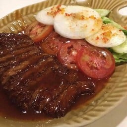 สลัดเนื้อ