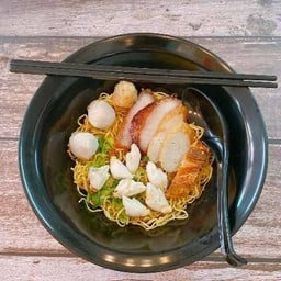 บะหมี่รวม เนื้อปู