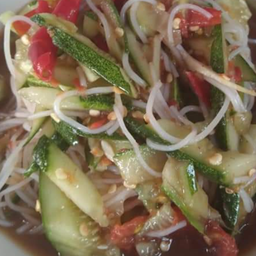 ตำซั่วแตง