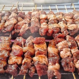 มากินเนื้อย่าง&หมูปิ้งนมสดกันมั๊ย