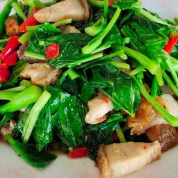 พี่ใหม่อาหารตามสั่งต่อด้วยก๋วยเตี๋ยวต้มยำ