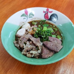 เกาเหลาน้ำตก