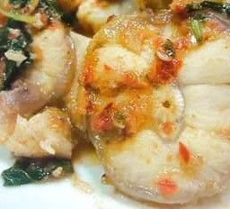 ผัดเผ็ดฉลาม