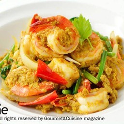 กุ้งผัดผงกะหรี่